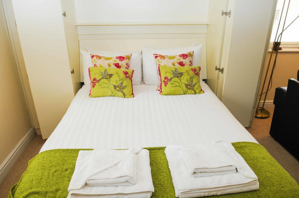 Your Stay Bristol Cotham Lawn Exteriör bild