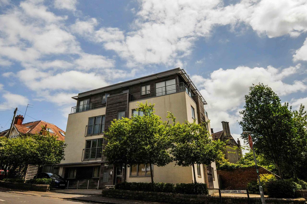 Your Stay Bristol Cotham Lawn Exteriör bild